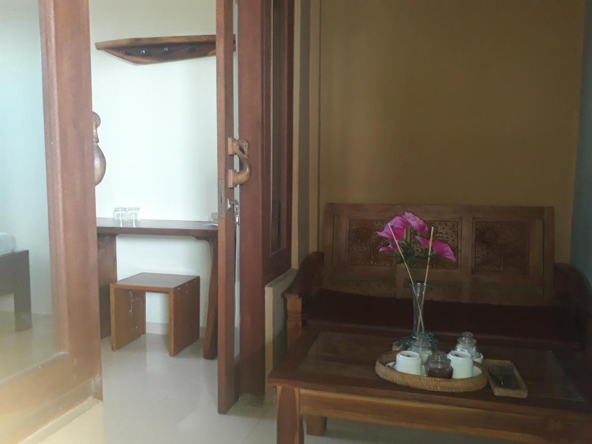 Adi House Homestay Ubud Exteriör bild