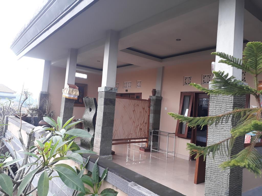 Adi House Homestay Ubud Exteriör bild